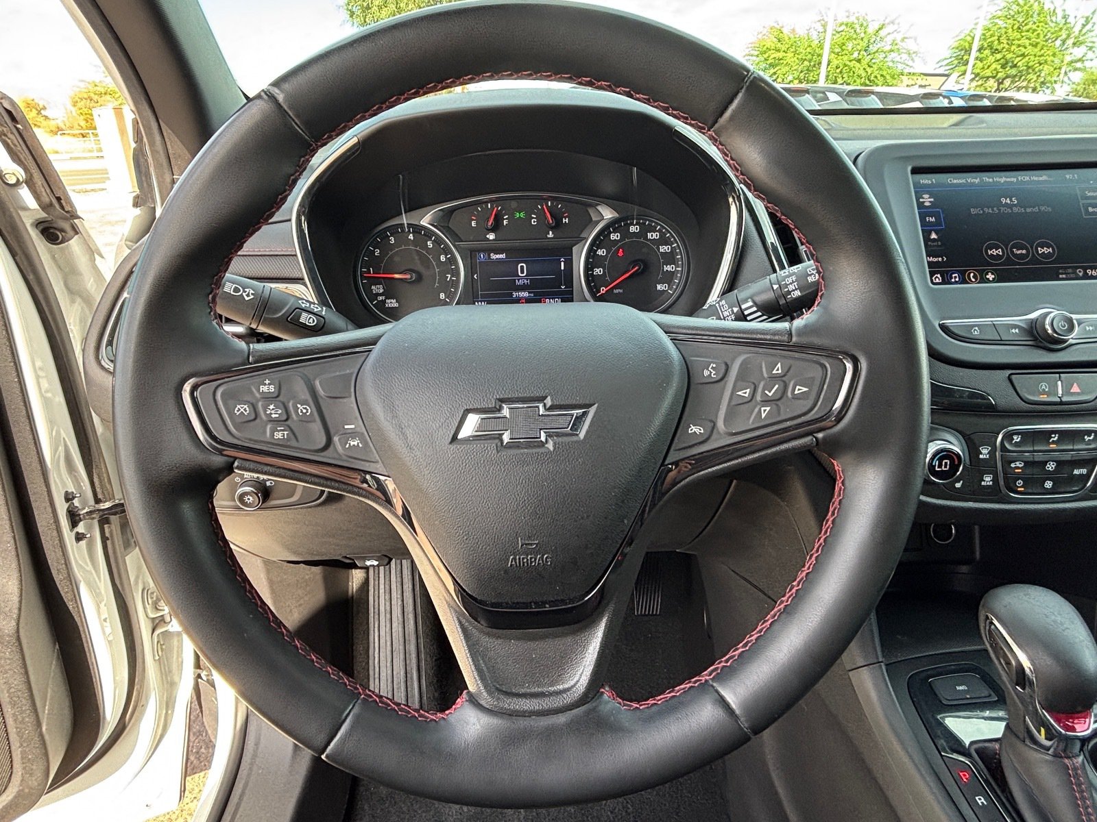 Used 2023 Chevrolet Equinox RS AWD/4WD image 12