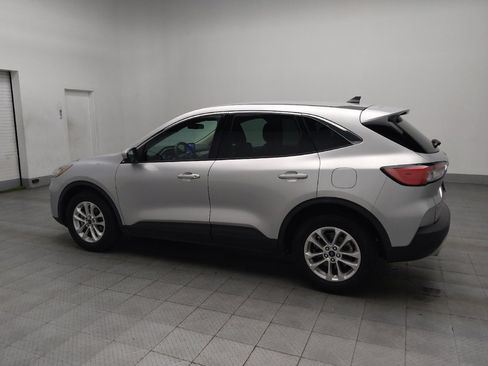 Used 2020 Ford Escape SE image 3