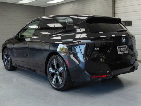 Used 2023 BMW iX xDrive50 w/ Premium Package image 35