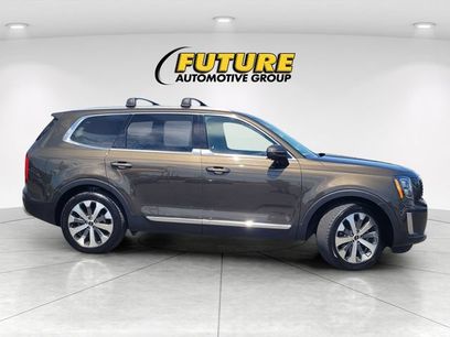 Used 2022 Kia Telluride EX w/ EX Premium Package