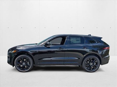 New 2026 Jaguar F-PACE R-Dynamic S image 5