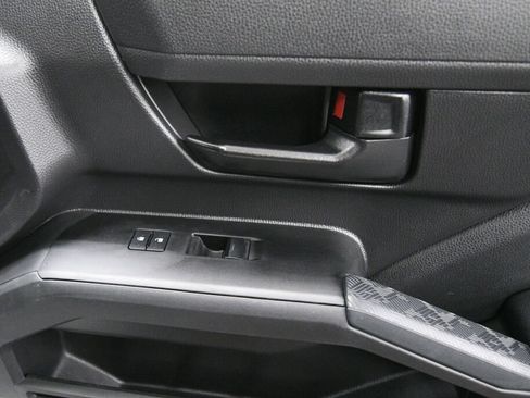 Used 2025 Toyota Tacoma SR image 23