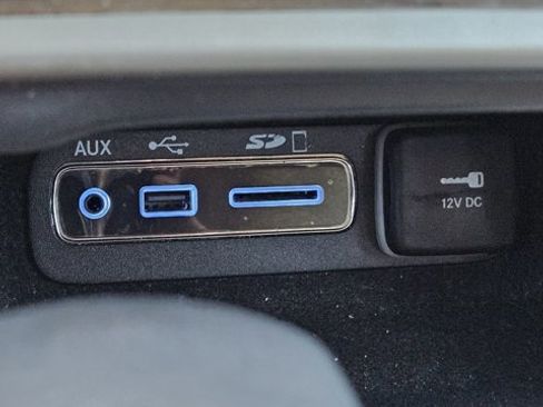 Used 2017 Jeep Grand Cherokee Limited w/ Trailer Tow Group IV image 22