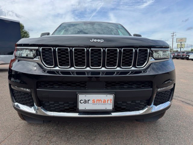 Used 2023 Jeep Grand Cherokee L Limited AWD/4WD image 2