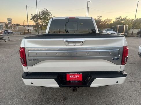 Used 2017 Ford F150 Platinum w/ Equipment Group 701A Luxury image 17