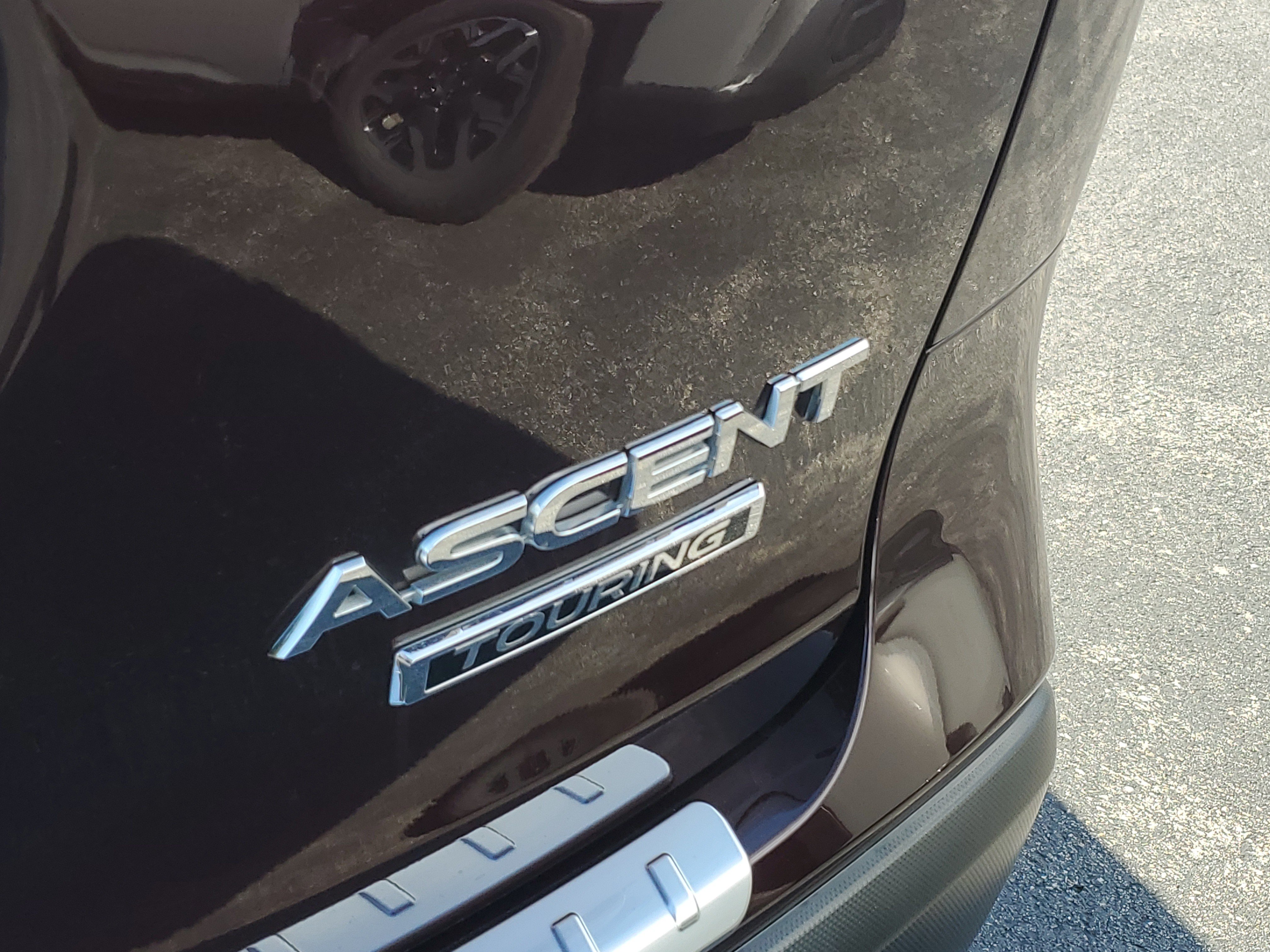 Used 2024 Subaru Ascent Touring w/ Popular Package #2 AWD/4WD image 8