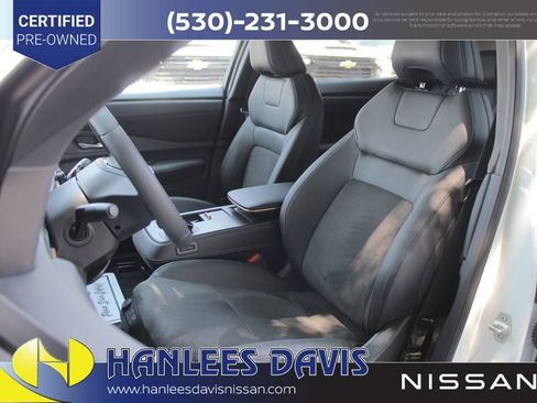 Certified 2025 Nissan Ariya FWD image 14
