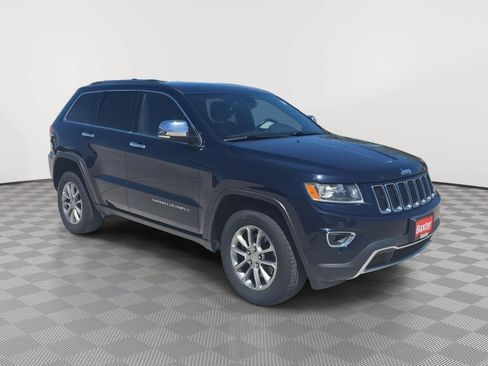 Used 2016 Jeep Grand Cherokee Limited AWD/4WD image 1