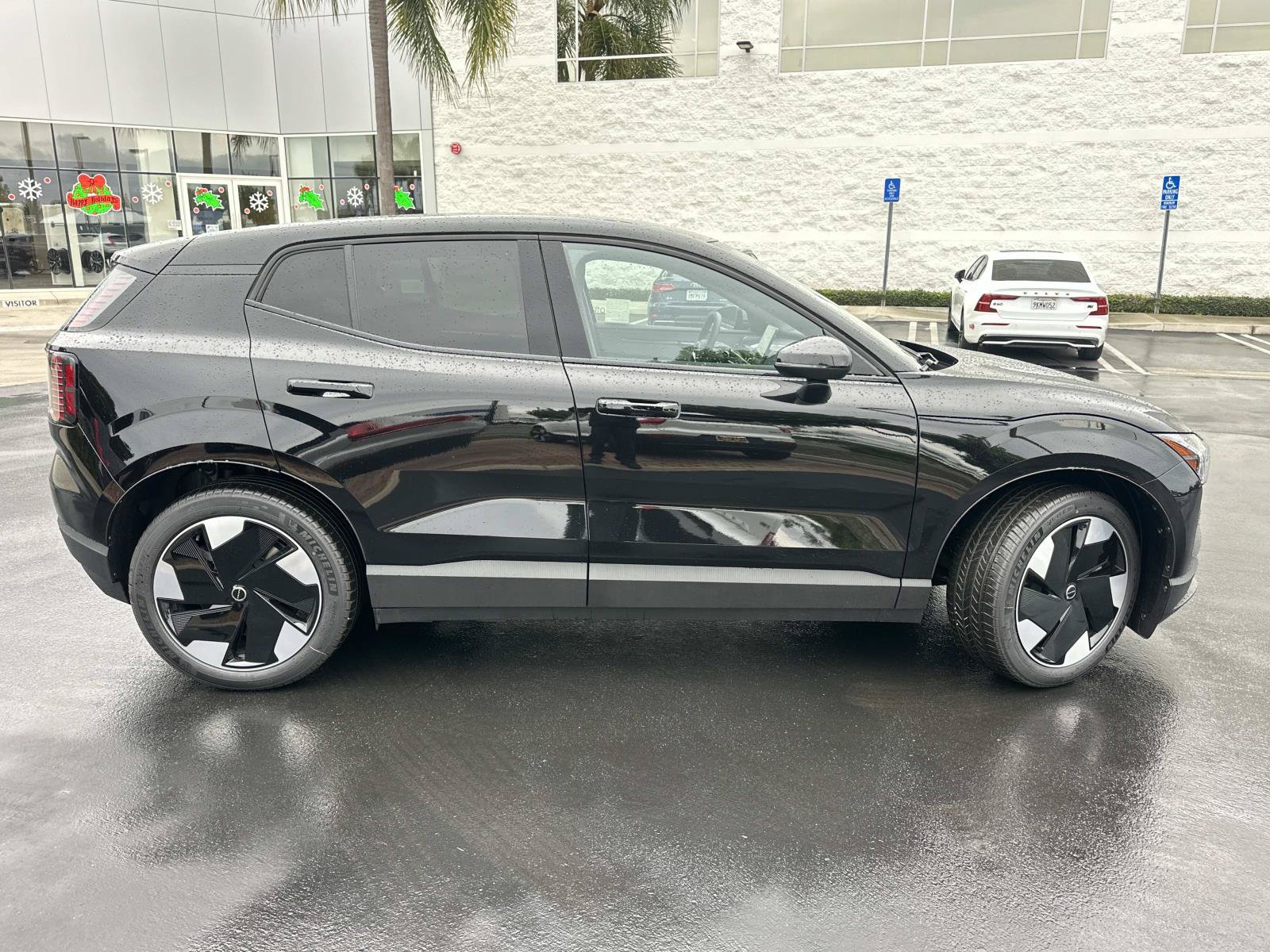 New 2026 Volvo EX30 Plus w/ Climate Package AWD/4WD image 3