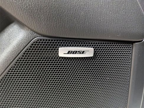 Used 2018 MAZDA CX-5 Touring w/ Preferred Equipment Package image 17