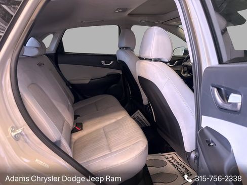 Used 2023 Hyundai Kona SEL w/ Convenience Package AWD/4WD image 11