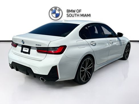 Used 2023 BMW 330i Sedan w/ M Sport Package RWD image 7