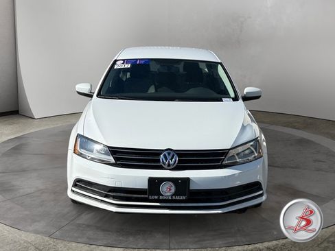 Used 2017 Volkswagen Jetta S FWD image 2