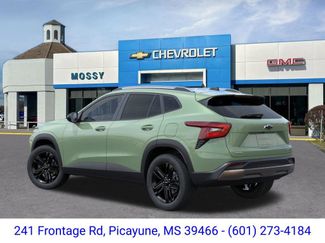 New 2026 Chevrolet Trax ACTIV w/ Driver Confidence Package FWD video 3
