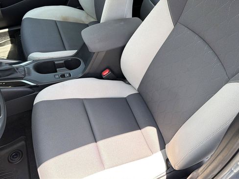 Used 2024 Toyota Corolla LE FWD image 28