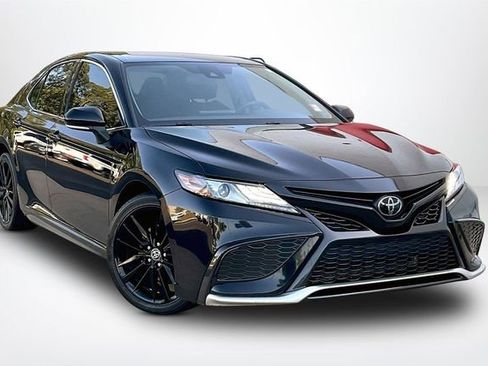 Used 2023 Toyota Camry XSE image 1
