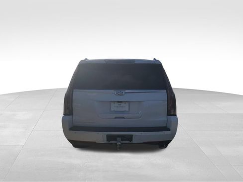 Used 2018 Cadillac Escalade ESV Platinum image 5