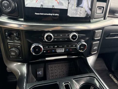 Used 2023 Ford F150 Lariat w/ Equipment Group 502A High AWD/4WD image 31