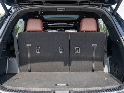 Used 2024 Kia Telluride SX FWD image 16