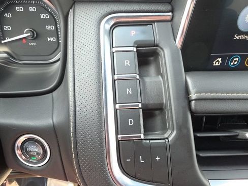 Used 2021 GMC Yukon SLT AWD/4WD image 19