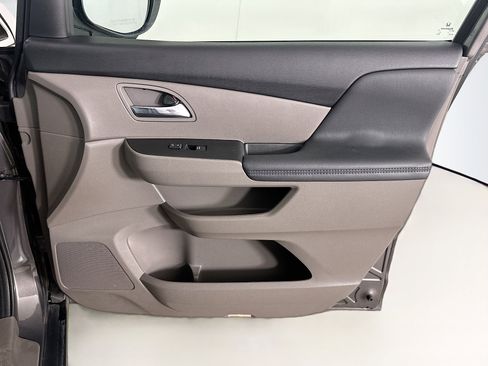 Used 2014 Honda Odyssey EX-L image 34