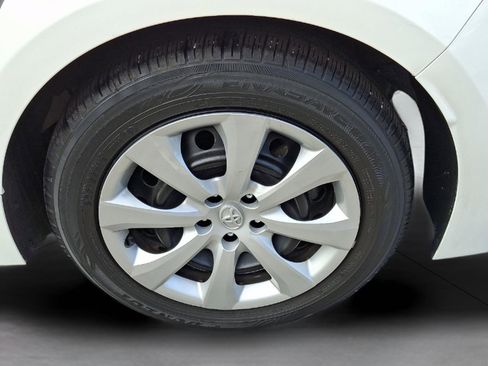 Used 2024 Toyota Corolla LE image 14