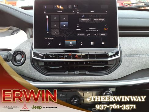 Certified 2024 Jeep Compass Latitude w/ Altitude Special Edition image 21