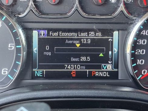 Used 2018 Chevrolet Silverado 1500 LT w/ All Star Edition image 9