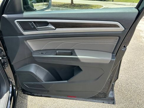 Certified 2023 Volkswagen Atlas SE FWD image 41