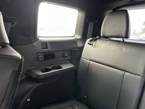 Used 2024 Hyundai Santa Fe Calligraphy image 17