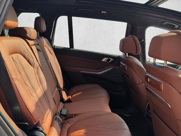 Used 2025 BMW X7 M60i w/ Executive Package AWD/4WD image 23
