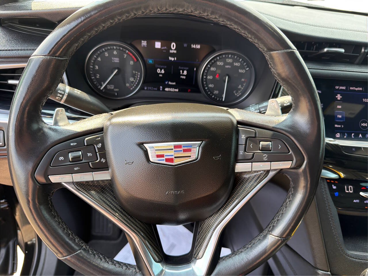 Used 2023 Cadillac XT6 Sport w/ Technology Package AWD/4WD image 15