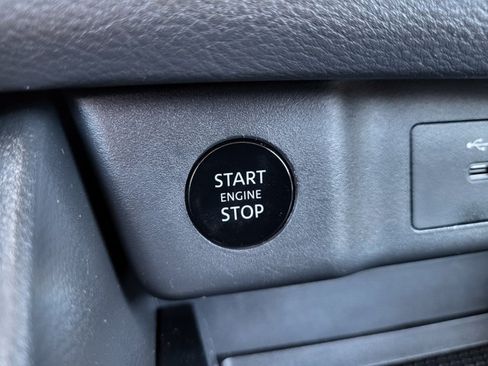 Certified 2026 Nissan Rogue S AWD/4WD image 18