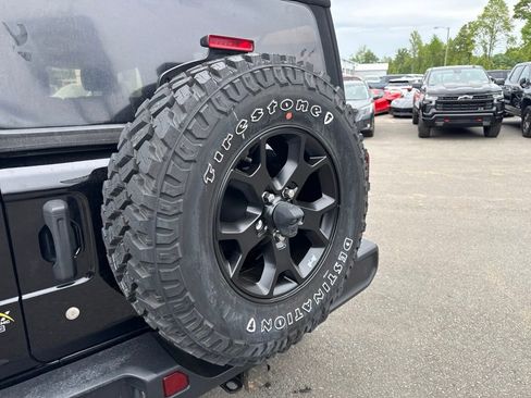 Used 2019 Jeep Wrangler Unlimited Rubicon AWD/4WD image 28