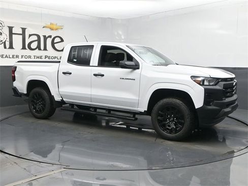 New 2026 Chevrolet Colorado W/T image 6