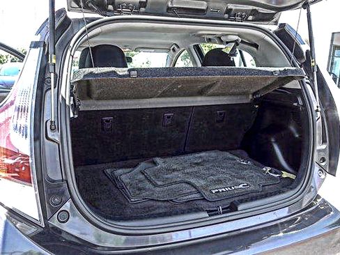 Used 2015 Toyota Prius C Two FWD image 27