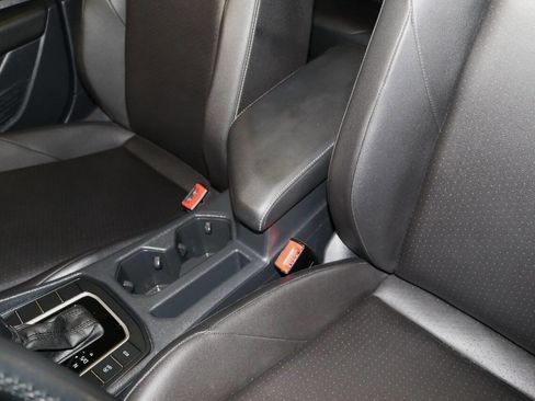 Used 2019 Volkswagen Jetta SE w/ Cold Weather Package image 67