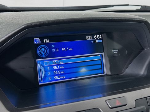 Used 2017 Honda Odyssey EX-L image 19