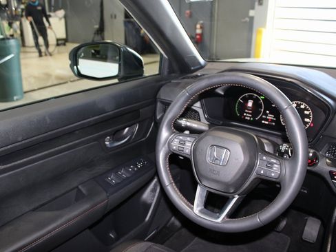 Used 2024 Honda CR-V Sport image 22
