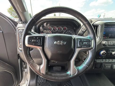 Used 2020 Chevrolet Silverado 1500 RST AWD/4WD image 23
