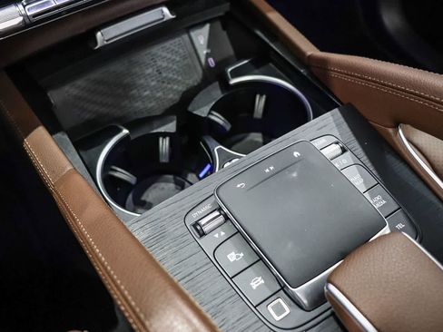 Certified 2026 Mercedes-Benz GLS 450 4MATIC image 24