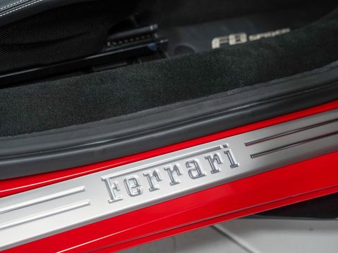 Used 2021 Ferrari F8 Tributo RWD image 36