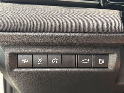 Certified 2025 Toyota Camry LE FWD image 18