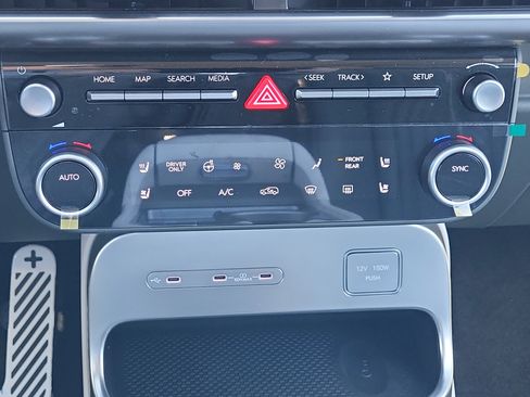 New 2026 Hyundai Ioniq 9 Calligraphy AWD/4WD image 28