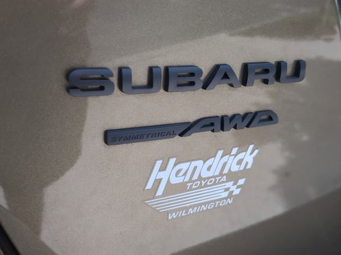 Used 2025 Subaru Outback Onyx Edition AWD/4WD image 40