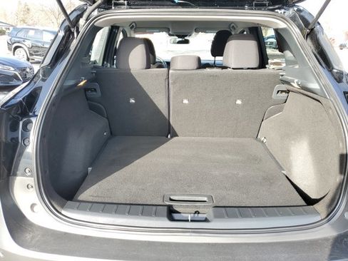 Certified 2025 Nissan Kicks SV image 27