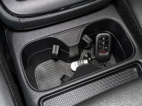 Used 2024 Honda CR-V EX-L image 24