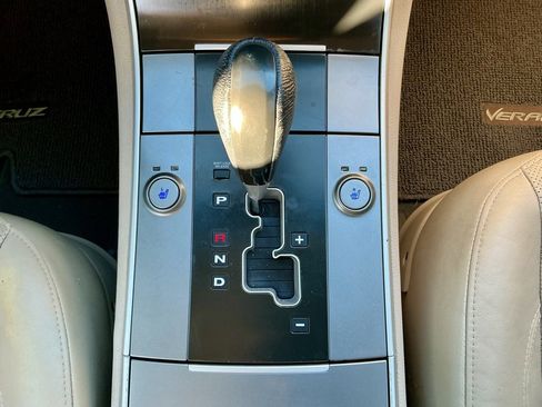 Used 2012 Hyundai Veracruz Limited image 34