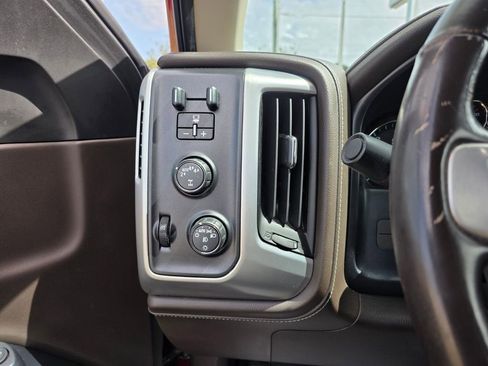 Used 2018 GMC Sierra 1500 SLT image 25