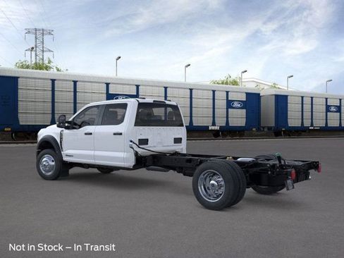 New 2026 Ford F450 2WD Crew Cab Super Duty image 4